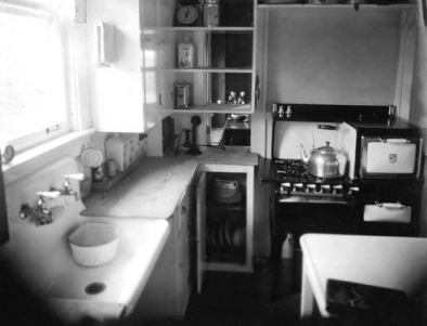 Everyman's House, located at 2026 S. Westnedge, Kalamazoo, MI, c. 1924
